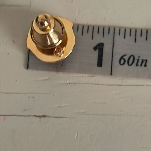 Vintage 1950s MCM Toastmaster International gold tone blue enamel lapel pin - Picture 10 of 12